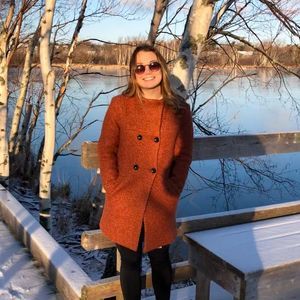 Meet your Posher, Kalli